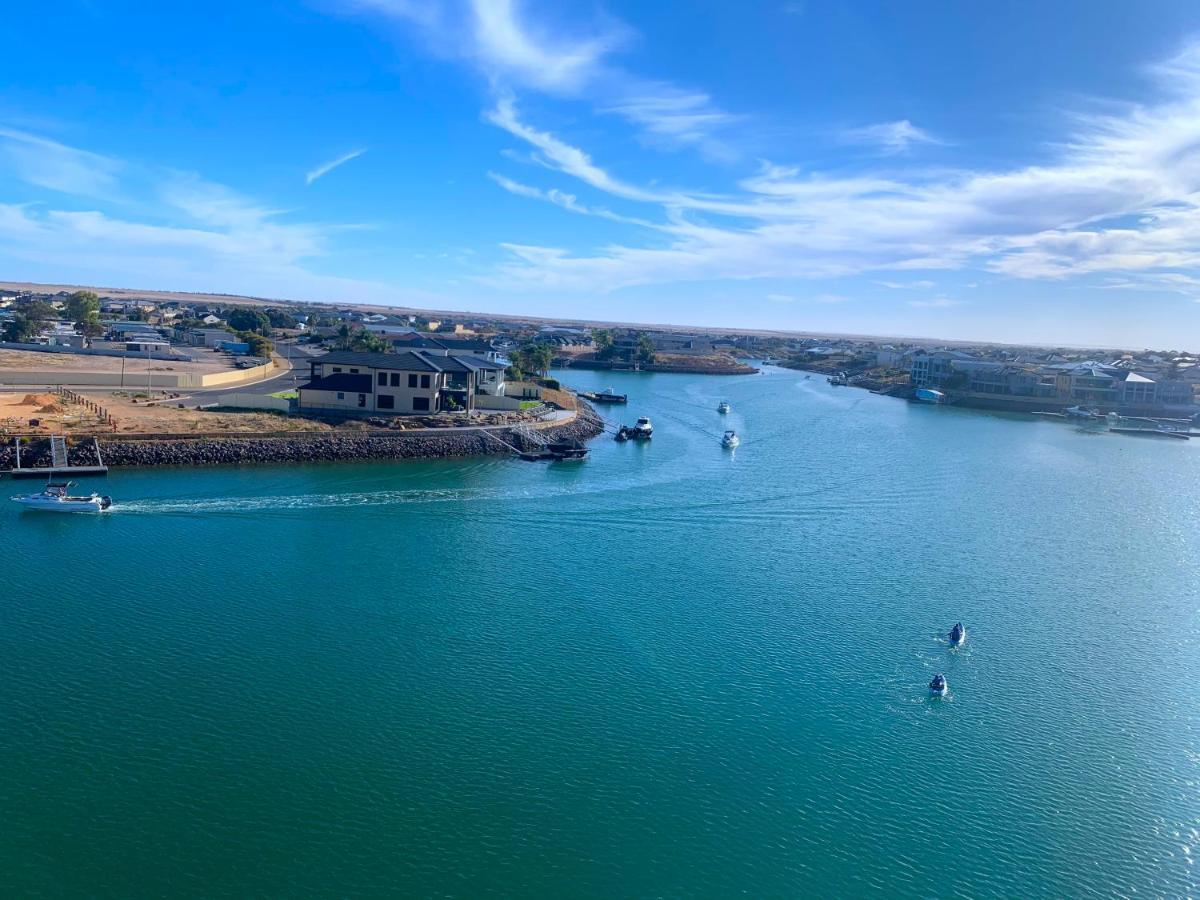 Wallaroo Marina Luxury Apartment Экстерьер фото